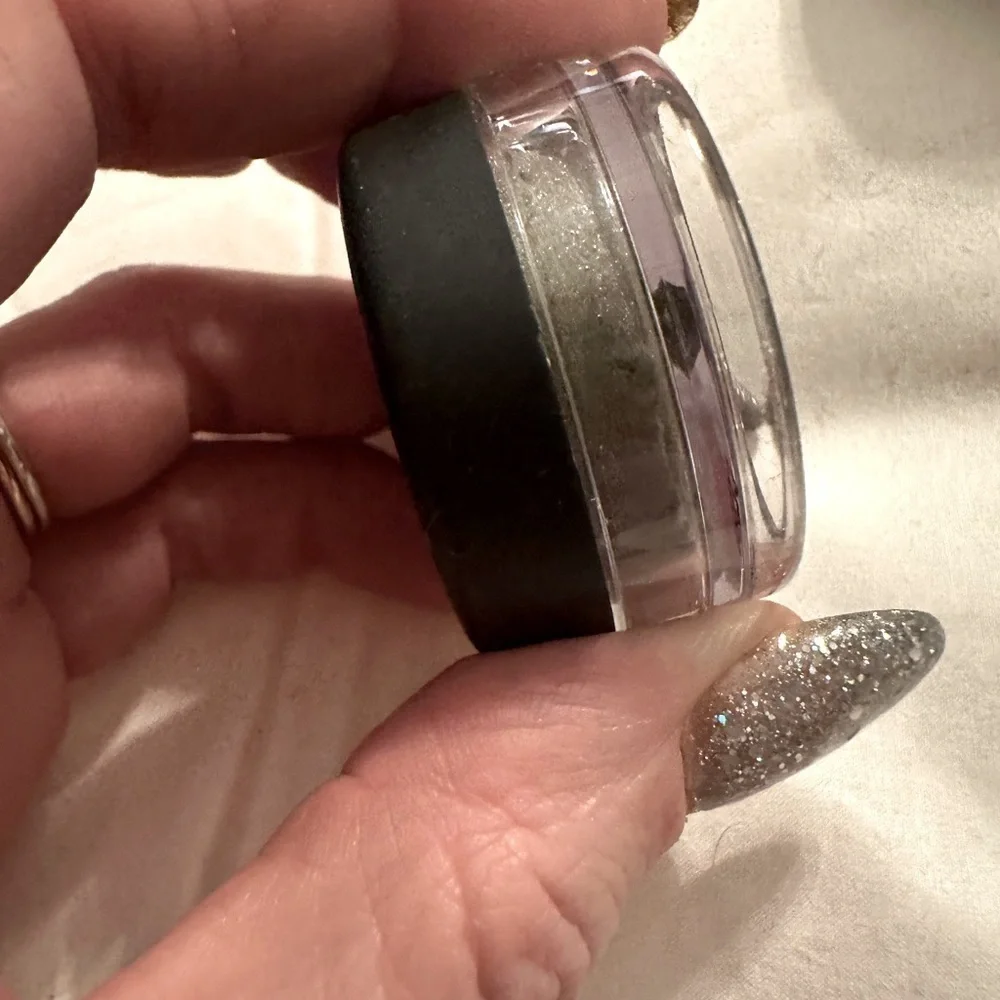 bareMinerals, WICKED loose mineral eyeshadow, DISCONT’D, .02 ounce NWOB